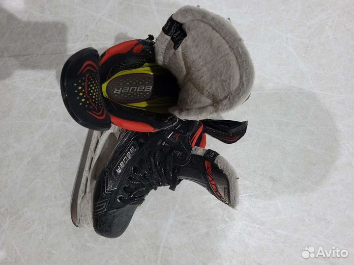 Хоккейные коньки bauer vapor 2x размер 2.5