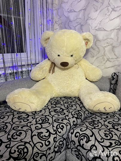 Плюшевый медведь