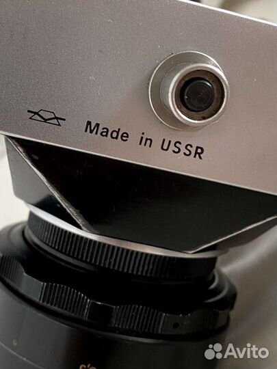 Плёночный фотоаппарат Зенит