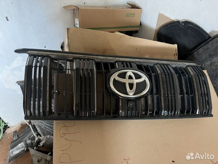 Решетка радиатора toyota prado 150 21год