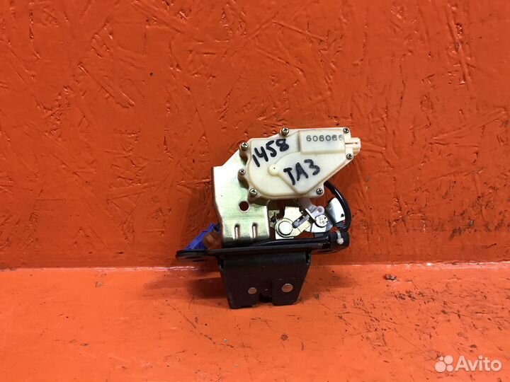 Замок пятой двери honda avancier