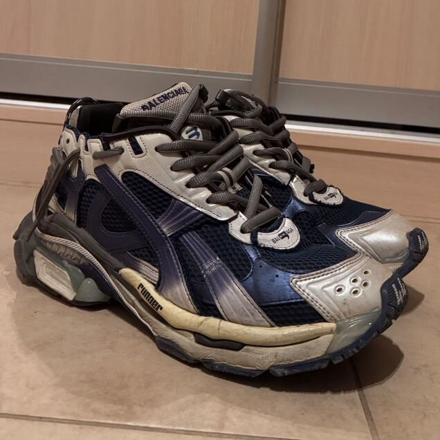 Кроссовки Balenciaga Runner