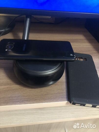 Samsung Galaxy S8, 4/64 ГБ