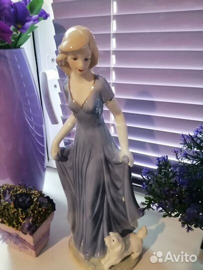 Фарфоровые статуэтки