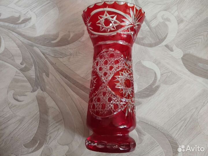 Вазаы цветное стекло