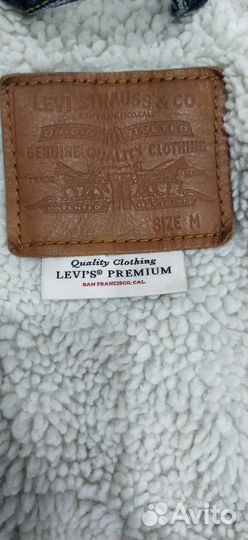 Джинсовая куртка с мехом levis