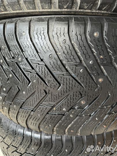 Nokian Tyres Hakkapeliitta 8 275/45 R21 и 315/40 R21