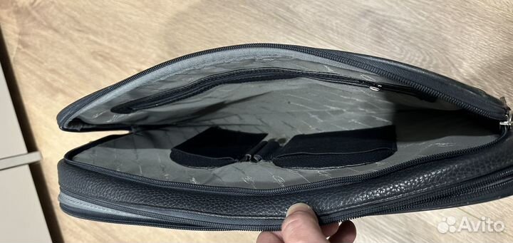 Мужской кожаный портфель