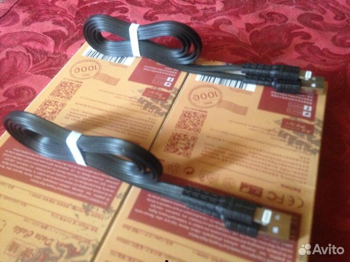 Кабель Type-C Android / Lighting iPhone