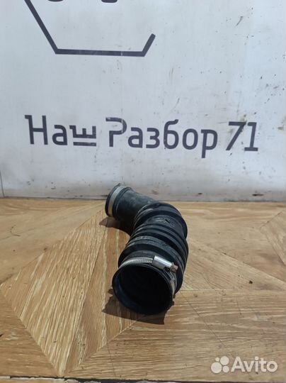 Патрубок воздушного фильтра ford focus 2