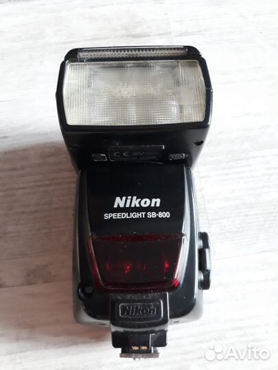Вспышка Nikon Speedlight SB800