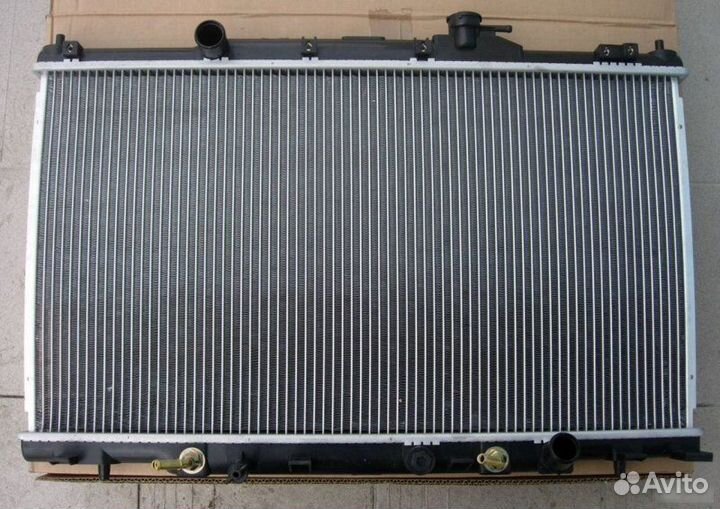 Радиатор Honda Element