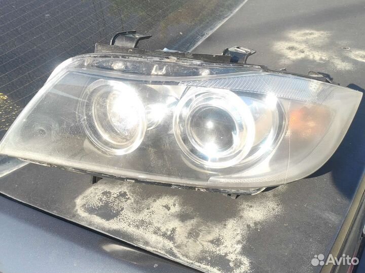 Фары на bmw е90 L