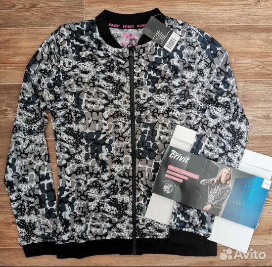 Новая брендовая спортивная кофта, р.128-134