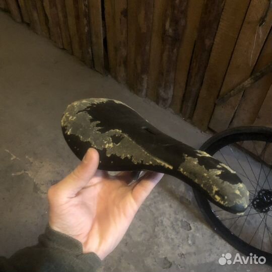 Седло bmx pivotal