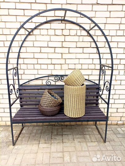 Кашпо из полиротанга