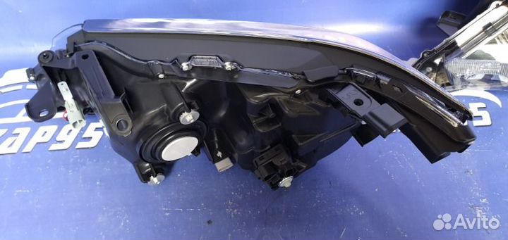 Фара двухлинзовая передняя Toyota Camry V55