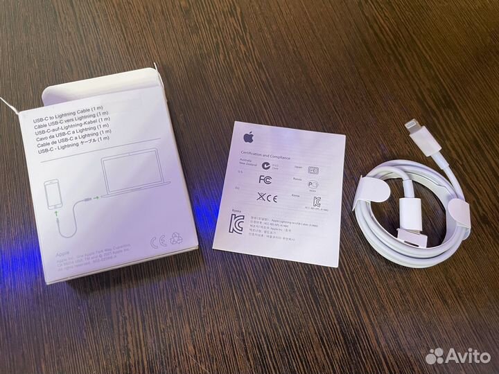 Быстрая зарядка для iPhone 20w