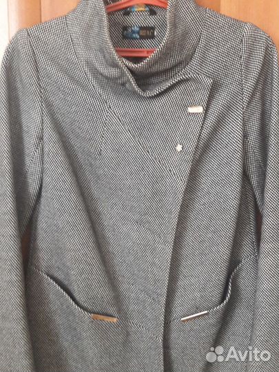 Пальто женское демисезонное