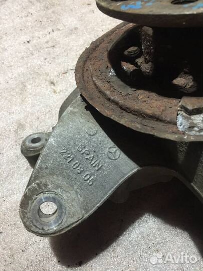 Рычаг, кулак поворотный правый задний W 221