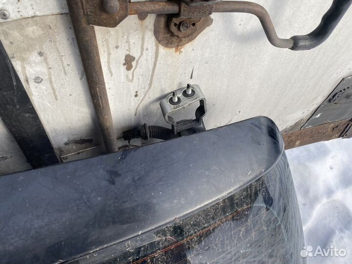 Крышка багажника со стеклом Audi A4 B6 avant