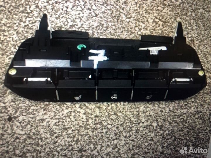 Блок кнопок Kia Proceed 3 CD