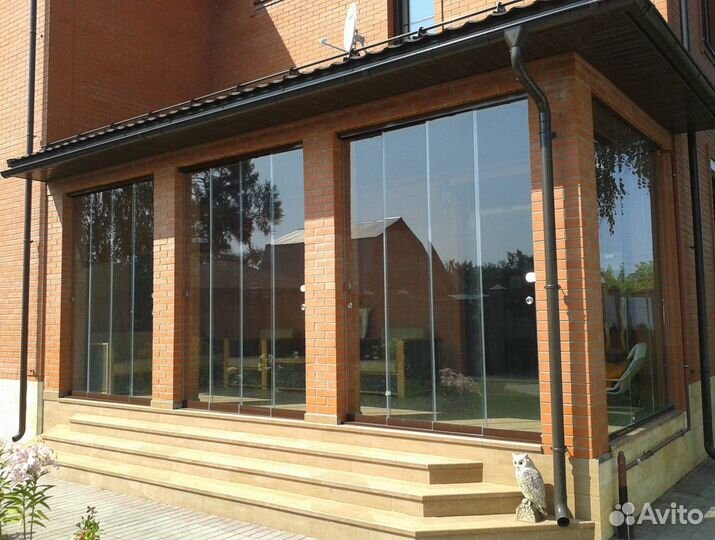 Безрамное остекление лоджий