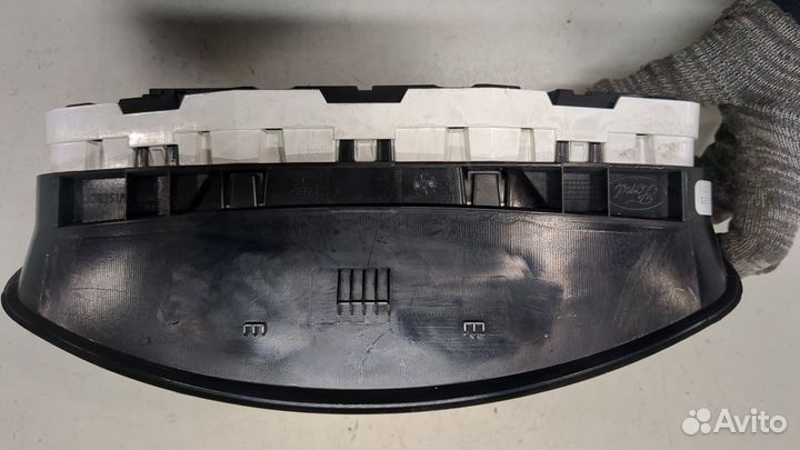 Щиток приборов Ford Kuga