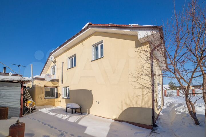 Коттедж 166,2 м² на участке 9,5 сот.