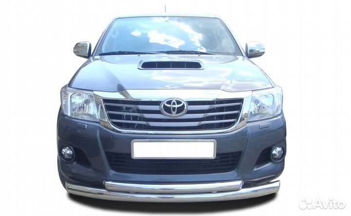 Защита переднего бампера Toyota Hilux 2011