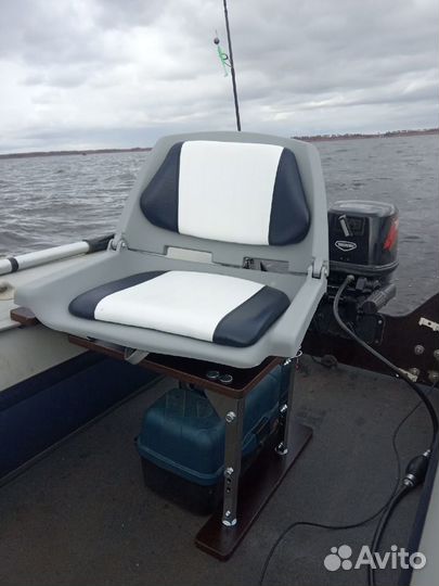 Опора, стойка для установки кресла в лодку пвх