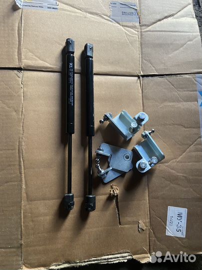 Газовые упоры багажника Гранта