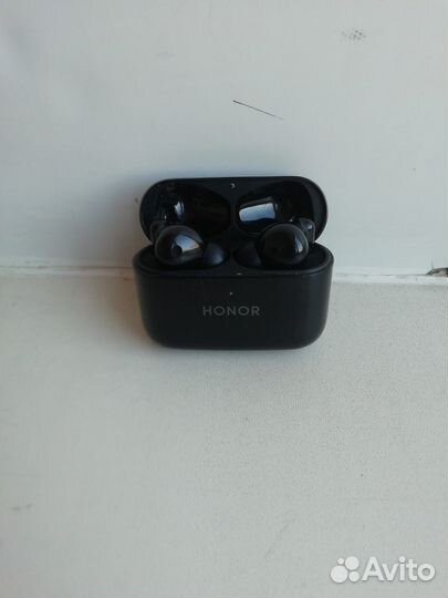 Беспроводные наушники бу honor