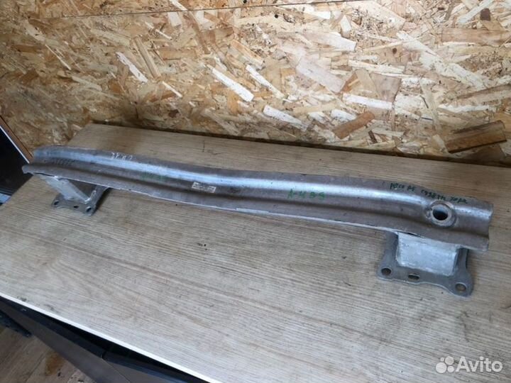 Усилитель бампера задний Audi Audi