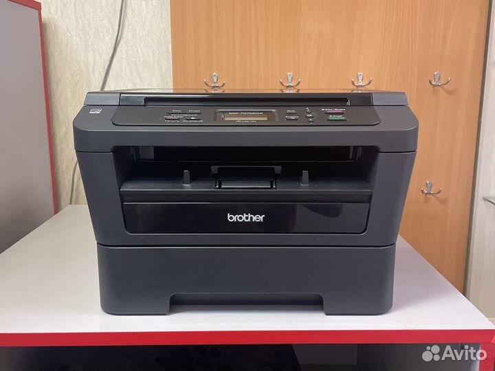Мфу лазерный Brother DCP-7070DWR