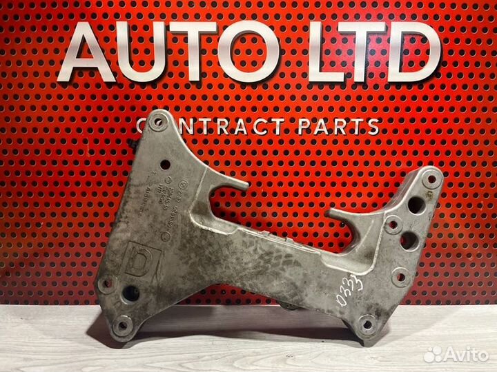 Кронштейн АКПП Bmw 5 G30 2017