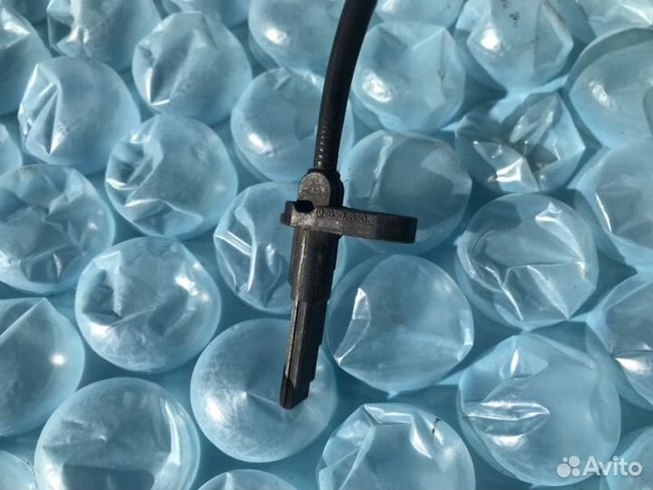 Датчик abs передний Ford Explorer D4 TI-VCT V6