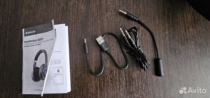 Беспроводные наушники Defender
