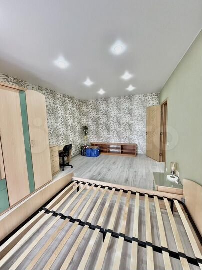 2-к. квартира, 50 м², 8/17 эт.