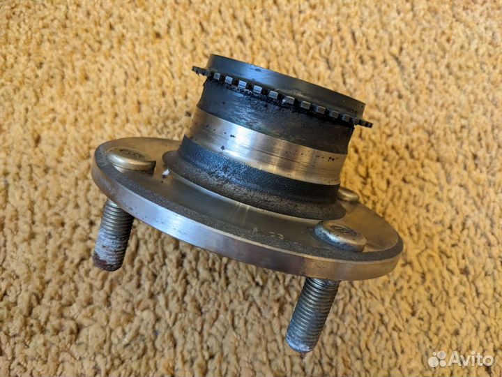 Задняя ступица Mitsubishi Lancer 9 Оригинал