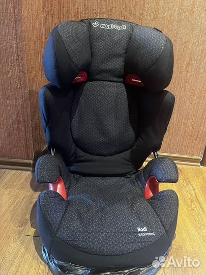 Автокресло maxi cosi rodifix
