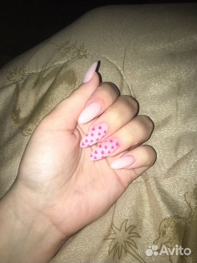 Маникюр на дому