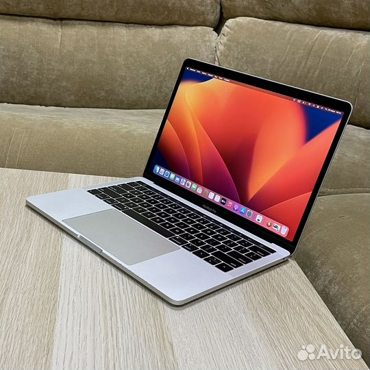 MacBook Pro 13 2019 i5/16/256 (182 цикла)