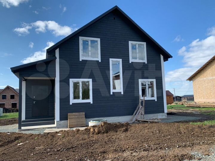 Дом 159 м² на участке 8 сот.