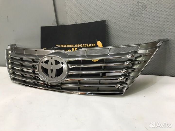 Решетка радиатора Toyota Camry 50