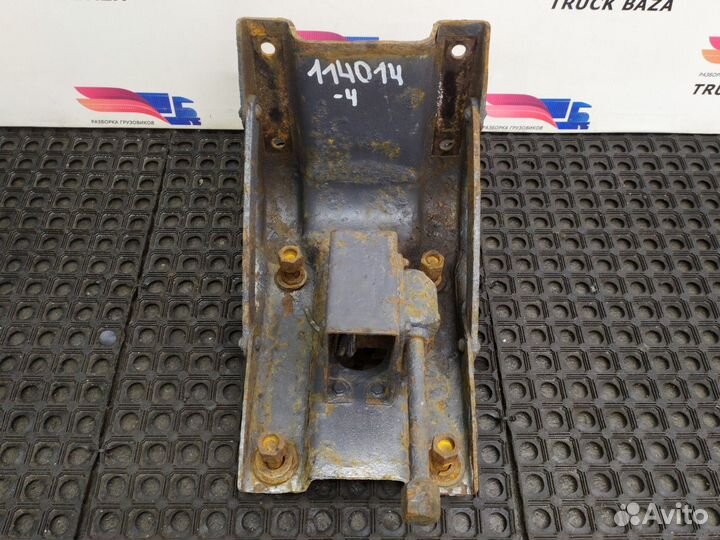 1208779 Кронштейн запасного колеса Daf XF105