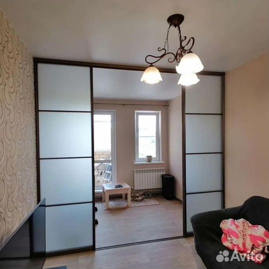 Раздвижная межкомнатная перегородка