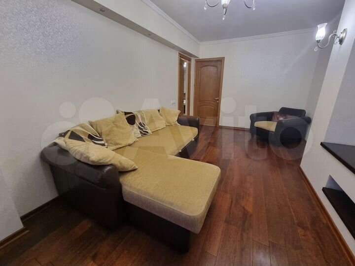 3-к. квартира, 80 м², 4/5 эт.