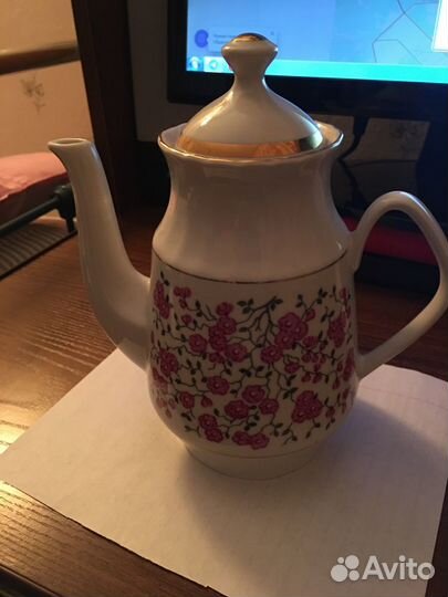 Кофейник фарфор