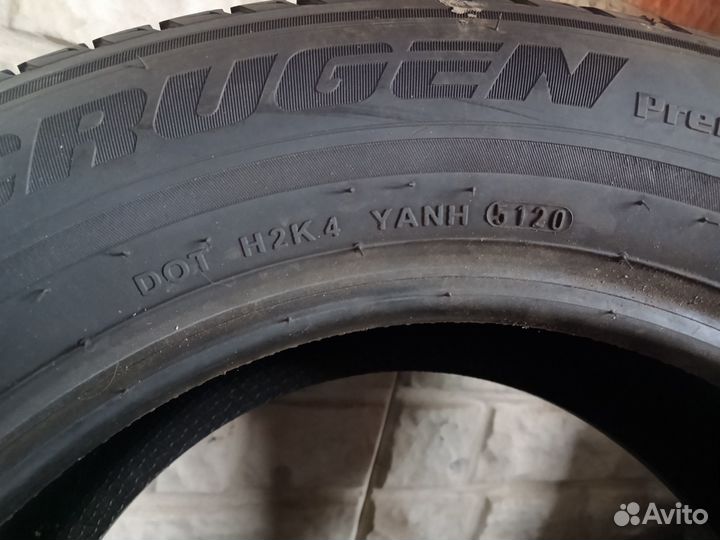 Kumho Crugen Premium KL33 215/65 R16 98H